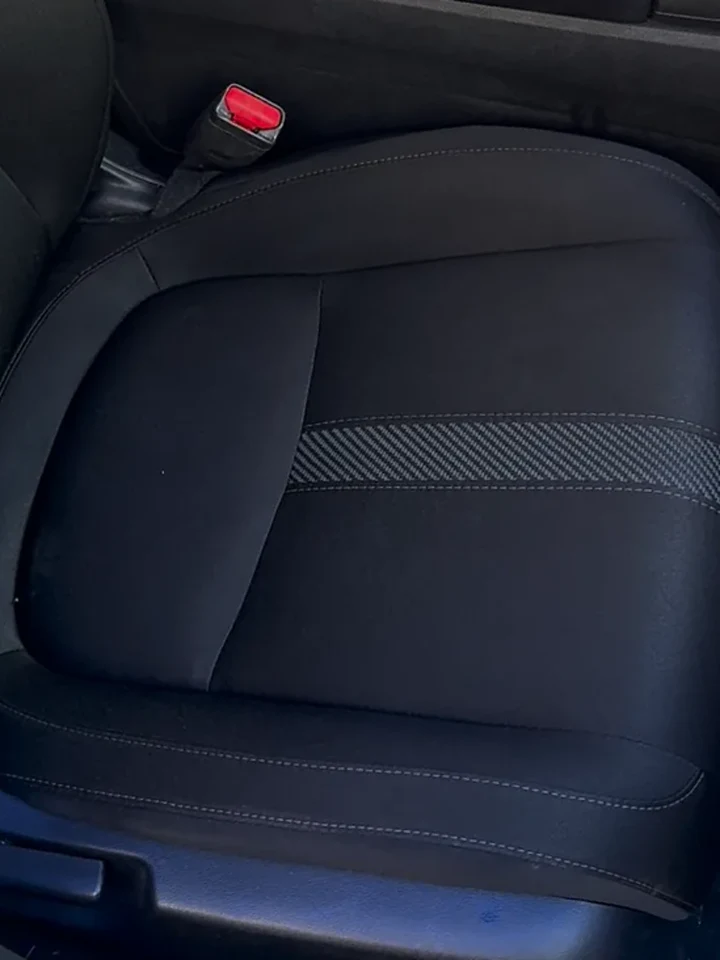 El mismo asiento después, limpio
